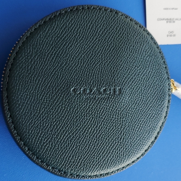 🧜‍♀️TRADED🧜‍♀️🎉10xHP🎉Coach Beach Postcard Coin Case - Picture 7 of 15